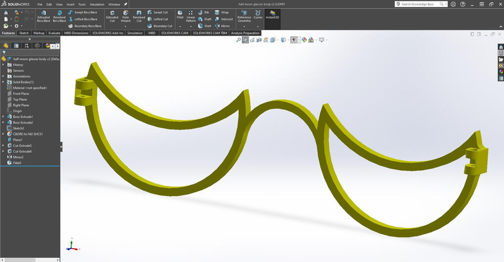 Halfmoon glasses model